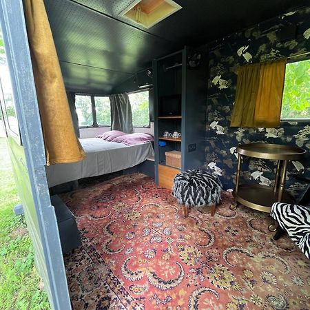 Les Cabanes Du Vigne Molandier ภายนอก รูปภาพ